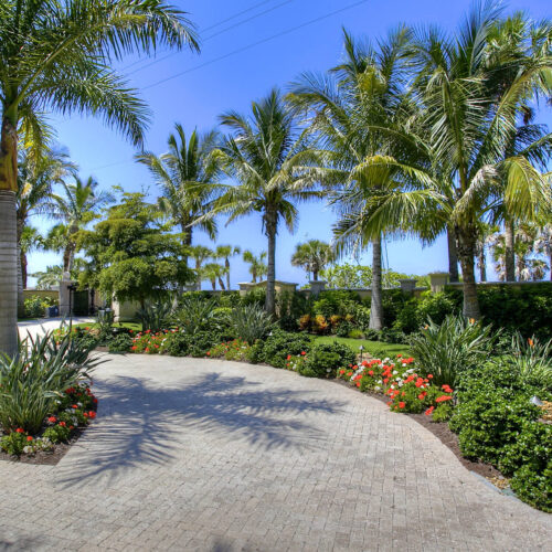 Landscape design & installation-Ornelas Landscape Design in Florida