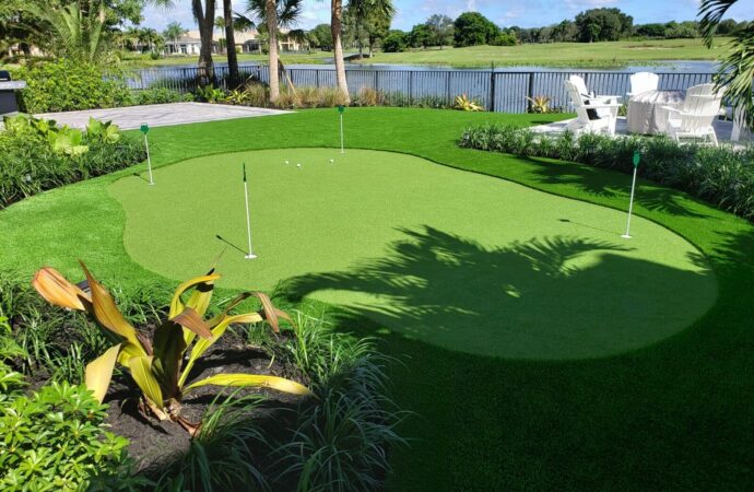 Personal putting green Near Me-Ornelas Landscape Design